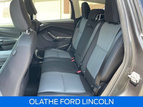 Certified 2019 Ford Escape SE FWD image 24