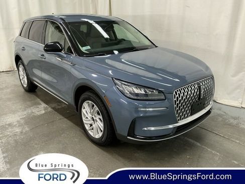 Used 2023 Lincoln Corsair FWD image 1
