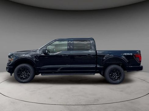 New 2026 Ford F150 XLT w/ Equipment Group 302A MID AWD/4WD image 8