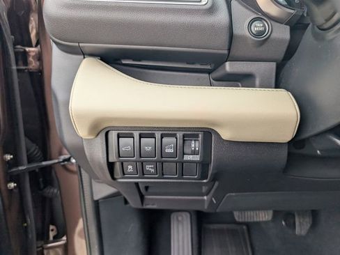 Certified 2021 Subaru Ascent Limited w/ Popular Package #2 image 11