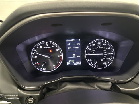 Used 2024 Subaru Outback Touring XT AWD/4WD image 21