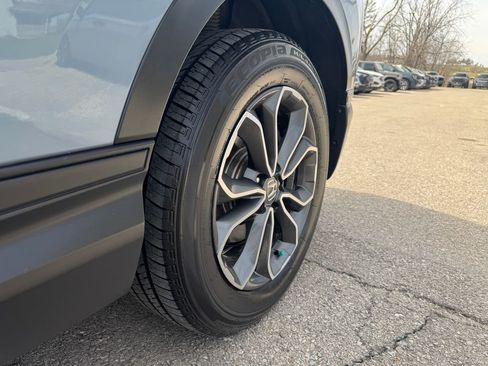 Used 2020 Honda CR-V EX image 11