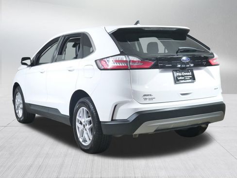 Used 2024 Ford Edge SEL image 5