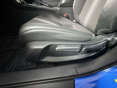 Used 2023 Honda Civic Sport image 14