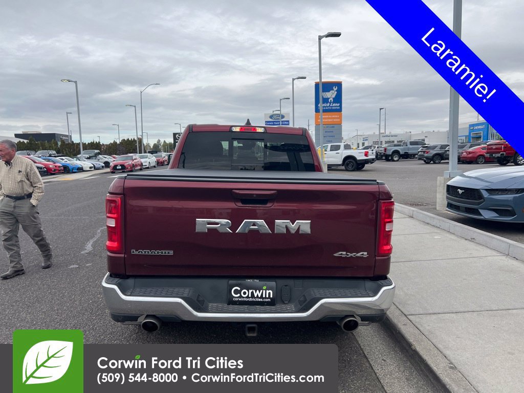 Used 2025 RAM 1500 Laramie AWD/4WD image 4