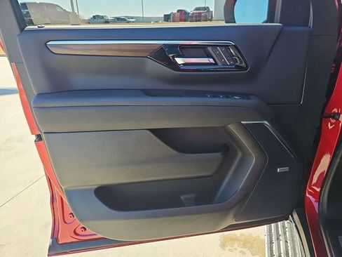 New 2026 Chevrolet Tahoe High Country AWD/4WD image 23