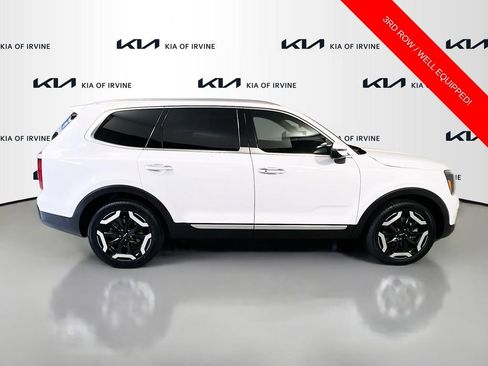 Certified 2023 Kia Telluride S w/ S Sunroof Package FWD image 9