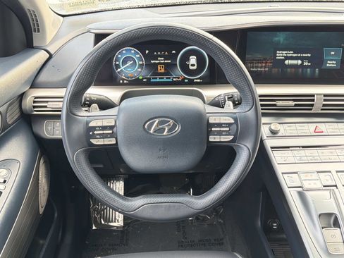 Used 2022 Hyundai Nexo Blue image 7