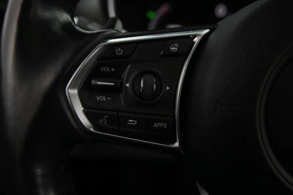 Used 2022 Acura MDX w/ Advance Package AWD/4WD image 21
