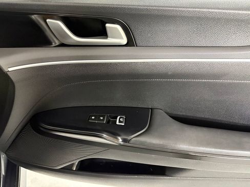 Used 2021 Kia K5 LXS FWD image 11