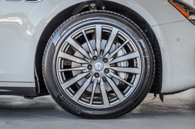 Used 2018 Maserati Ghibli RWD image 15