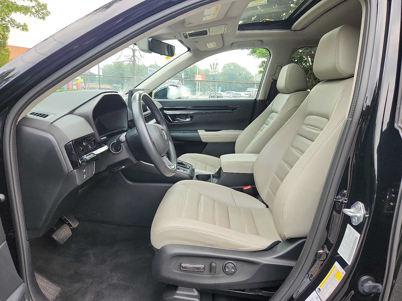 Used 2024 Honda CR-V EX-L image 13