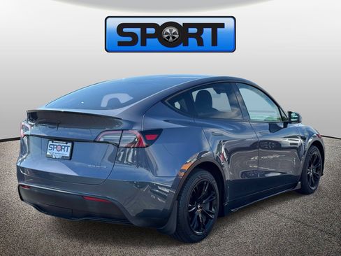 Used 2023 Tesla Model Y Long Range AWD/4WD image 25