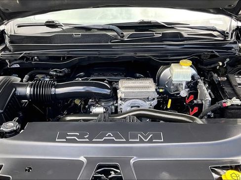 Used 2021 RAM 1500 Limited w/ Body Color Bumper Group RWD image 9