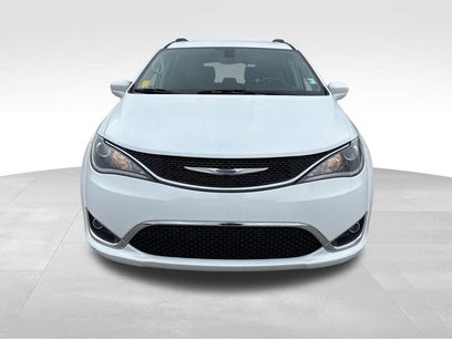 Used 2019 Chrysler Pacifica Touring-L Plus