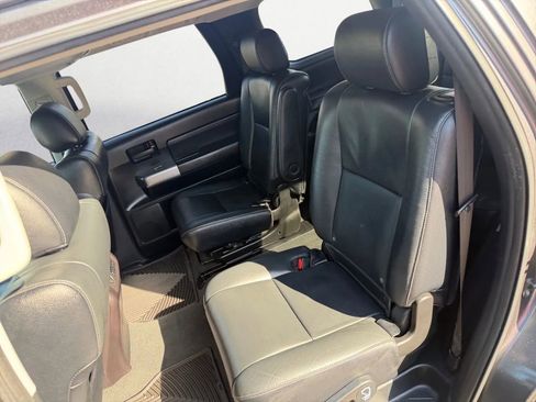 Used 2019 Toyota Sequoia TRD Sport w/ TRD Sport Premium Package image 27