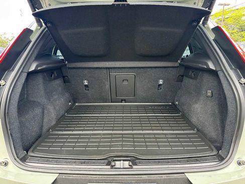 Certified 2023 Volvo XC40 Recharge Ultimate w/ Protection Package Premier AWD/4WD image 15