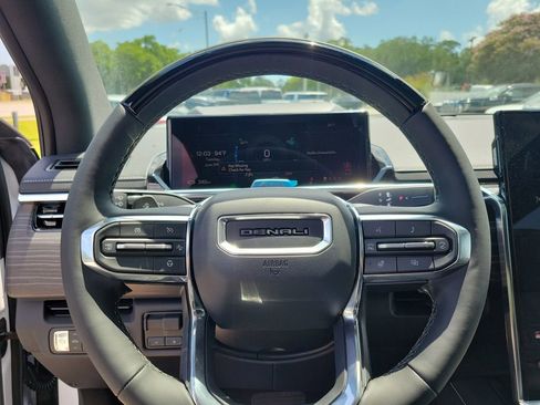 New 2025 GMC Sierra EV Denali image 14