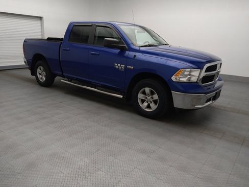 Used 2019 RAM 1500 Classic SLT AWD/4WD image 11