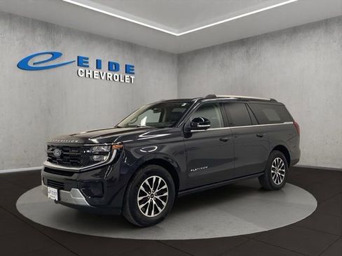 Used 2025 Ford Expedition Max Platinum AWD/4WD image 8
