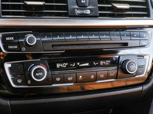 Used 2018 BMW 430i Convertible image 31