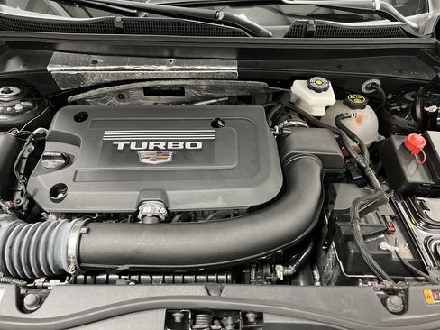 Used 2024 Cadillac XT4 Sport image 41