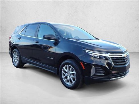 Used 2024 Chevrolet Equinox LT image 4