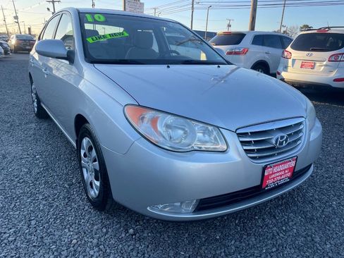 Used 2010 Hyundai Elantra GLS image 5