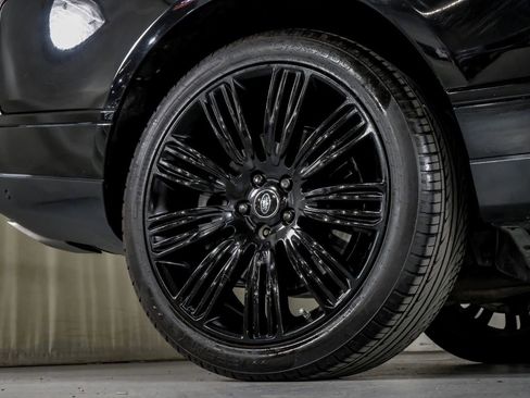 Used 2019 Land Rover Range Rover Supercharged image 50