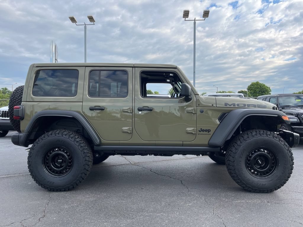 New 2026 Jeep Wrangler Unlimited Rubicon 392 w/ Quick Order Package 27X Moab AWD/4WD image 86