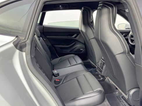 Used 2021 Porsche Taycan 4 Cross Turismo w/ Premium Package image 40