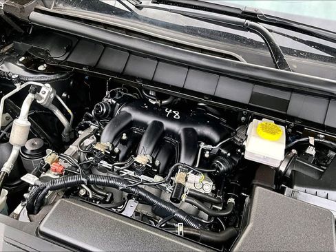 Used 2024 Nissan Pathfinder S AWD/4WD image 43