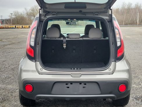 Used 2019 Kia Soul image 17