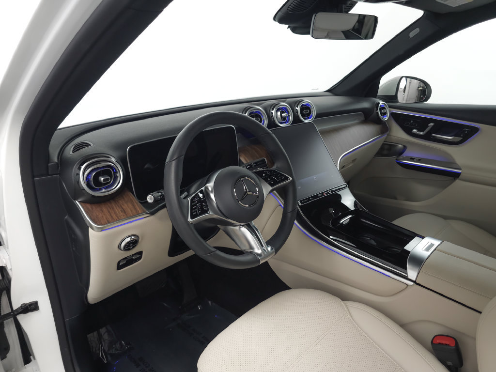 Certified 2026 Mercedes-Benz GLC 300 4MATIC image 9