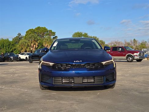 New 2026 Kia K5 EX image 3