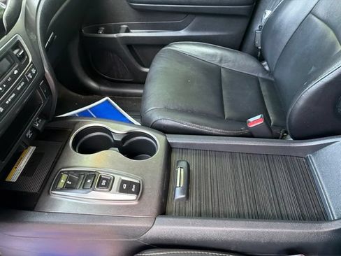Used 2022 Honda Pilot Special Edition image 17