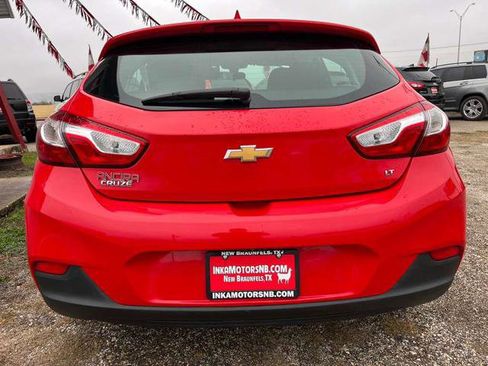 Used 2019 Chevrolet Cruze LT image 6