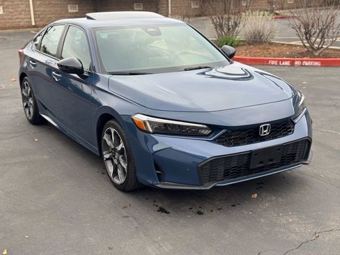 Used 2025 Honda Civic Sport Touring image 8