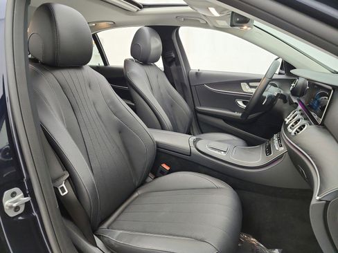 Used 2022 Mercedes-Benz E 350 Sedan image 19
