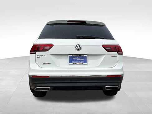 Used 2019 Volkswagen Tiguan SEL Premium AWD/4WD image 7