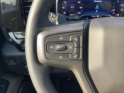 Used 2023 Chevrolet Silverado 1500 ZR2 w/ Technology Package image 33