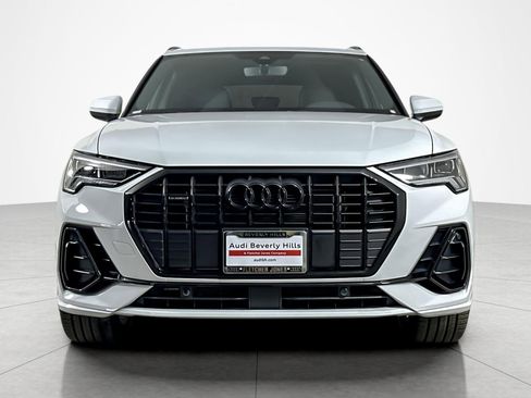 Used 2025 Audi Q3 2.0T Premium w/ Convenience Package image 8