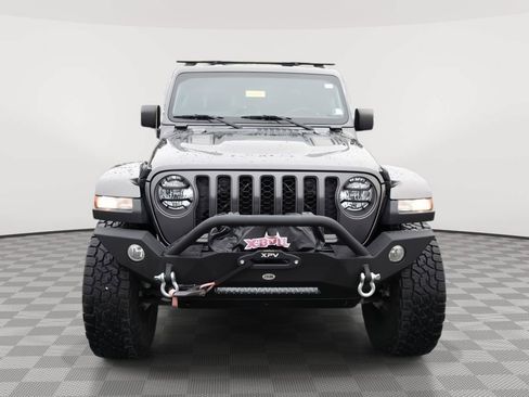 Used 2022 Jeep Gladiator Rubicon w/ Cold Weather Group AWD/4WD image 2