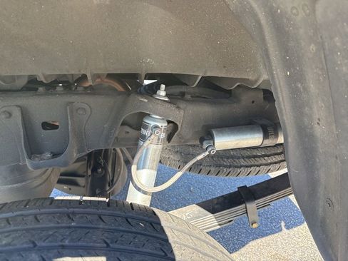 Used 2020 Toyota Tacoma SR image 13