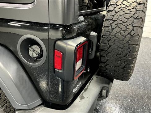 Used 2018 Jeep Wrangler Unlimited Sport S AWD/4WD image 22