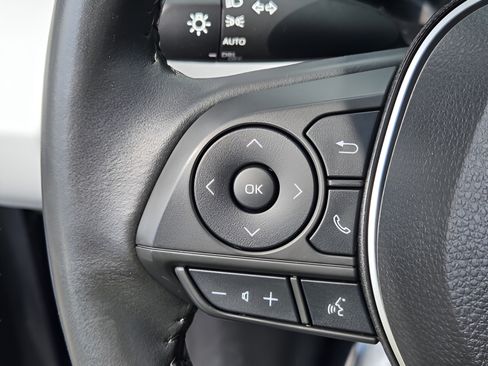 Certified 2023 Toyota Corolla SE FWD image 23