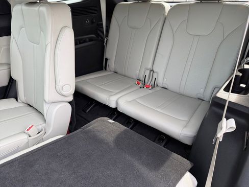 Used 2022 Kia Sorento SX image 28