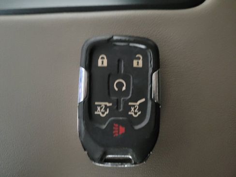 Used 2018 GMC Yukon SLT w/ Premium Edition RWD image 32