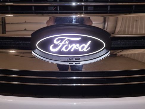 Used 2018 Ford F350 Lariat w/ Lariat Ultimate Package image 43