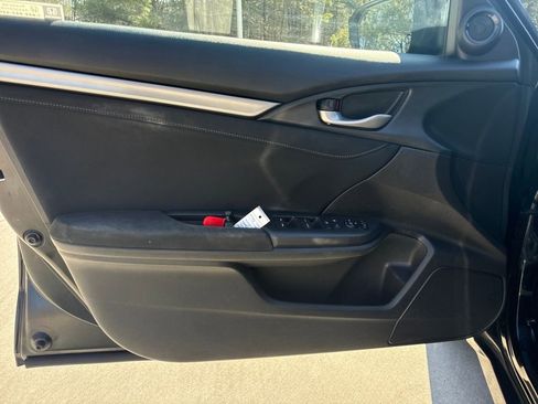 Used 2021 Honda Civic EX image 14